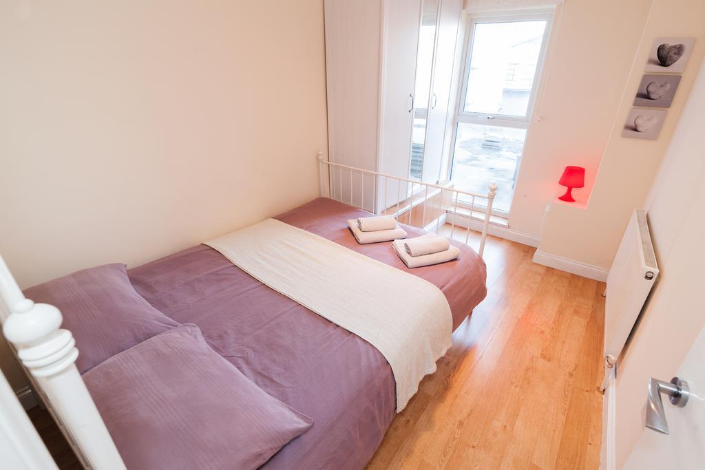 Kings Cross Apartment London Room photo